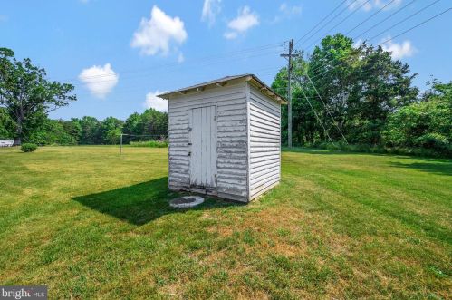 13725 Post Oak Rd, Spotsylvania VA  22551-5443 exterior