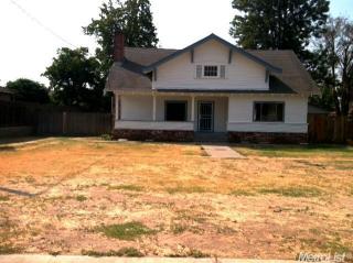 1336 Linwood Ave, Turlock CA  95380-6076 exterior