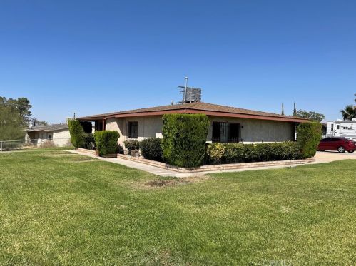 17284 Dante St, Victorville, CA 92394-1627