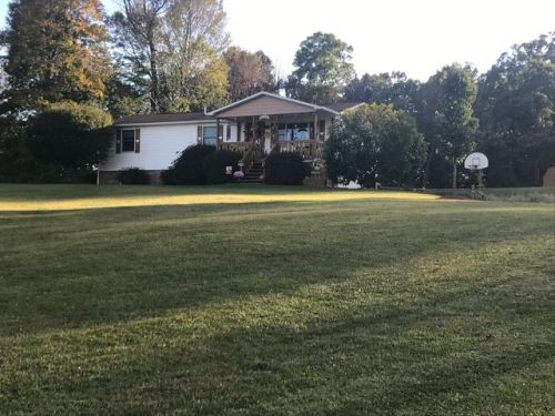 167 Carley Ln, Follansbee WV  26037-1966 exterior