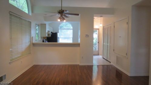 431 Cardinal Ln, Bedminster NJ  07921-1913 exterior