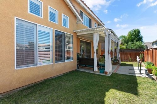 9 Silkwood Ln, Trabuco Canyon, CA 92688-5512