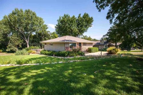 2920 Princeton Pl, Manhattan KS  exterior
