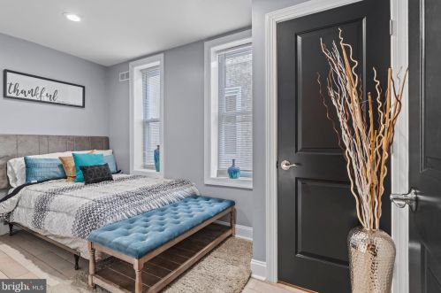 322 42 St, Philadelphia PA 19104-4062 exterior