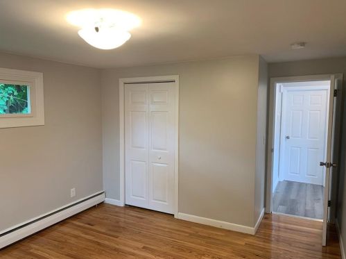 23 Pearl Ave, North Providence RI  02905-2639 exterior