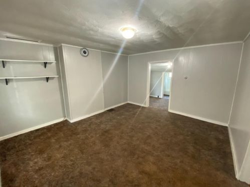 310 John St, Fairfax, OH 45133-1024