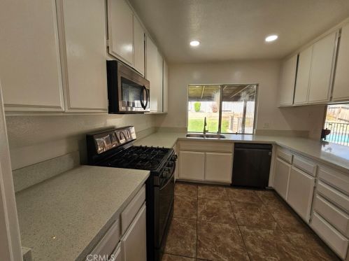 1822 Clemson St, San Bernardino, CA 92407-4685