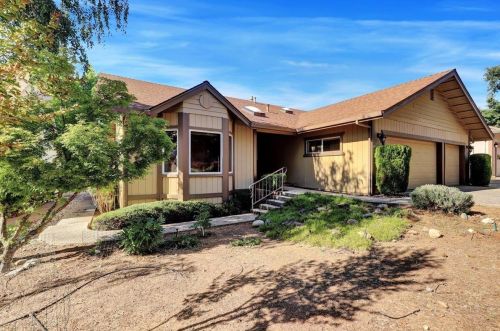 18114 Lake Forest Dr, Lake Wildwood CA  95946-9456 exterior