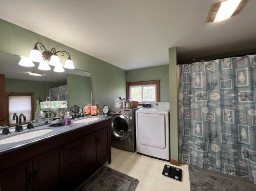 178 Old Walpole Rd, Keene NH 03431-4918 exterior