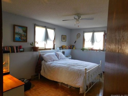 3 Fox Tail Ln, Brookfield Center CT  06804-3705 exterior