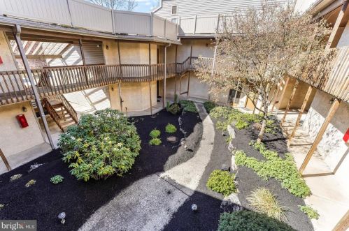 110 Pritchard Pl, Newtown Square, PA 19073-3030