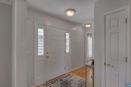 294 Jefferson Dr, Bybee VA  22963-2606 exterior