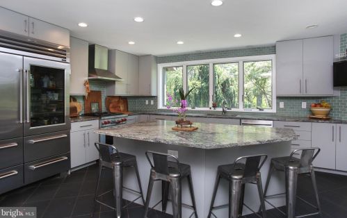 5295 Branch Rd, Pipersville PA  18947-1197 exterior