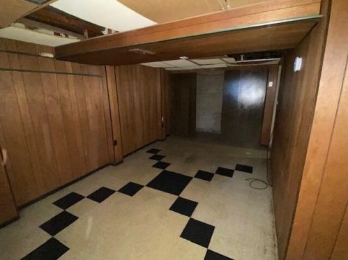 6671 Bourbon St, Milwaukee WI 53224-5151 exterior