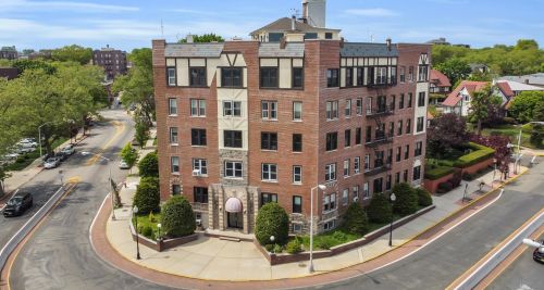 7435 Boulevard, North Bergen NJ  07047-5945 exterior