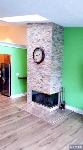 620 Plum Ter, Mahwah NJ  07430-3441 exterior