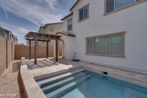 4716 Tremaine Ave, Gilbert AZ  85234 exterior