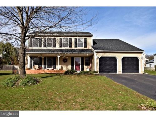 1549 Laurel Way, Pottstown, PA 19464-2151