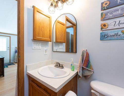 16 Saddle Back Cir, Ellsworth NH  03223-4748 exterior