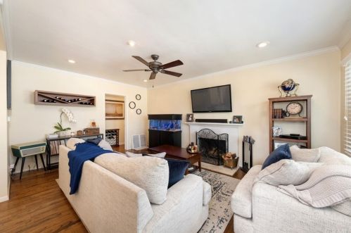 4312 230 St, Torrance CA  90505-3701 exterior