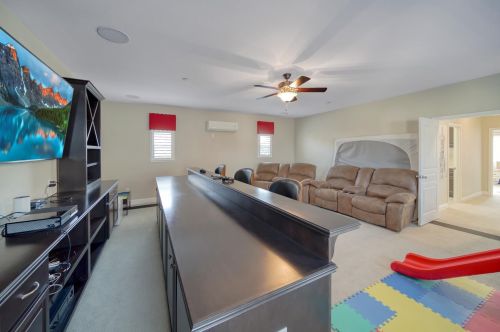 1652 Sephos St, Manteca CA  95337 exterior