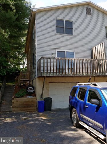 227 Pennsylvania Ave, West Enola, PA 17025-3030