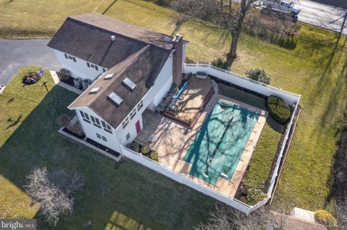 2221 Swamp Pike, Gilbertsville PA  19525-9654 exterior