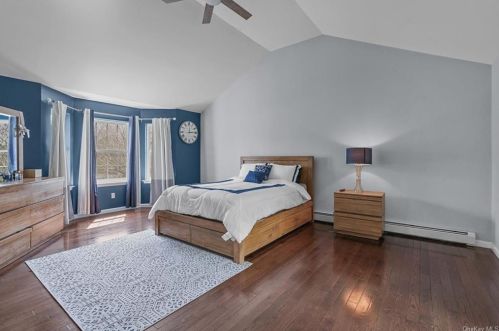 104 Dejong Ct, Montgomery NY  12549-1874 exterior