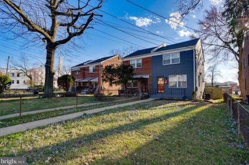 4217 Wheeler Rd, Washington, DC 20032-6035