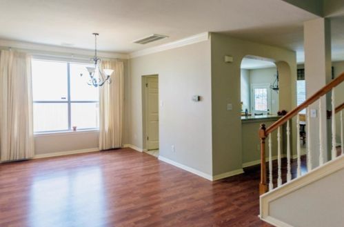 13413 Anarosa Loop, Austin TX  78727-1401 exterior