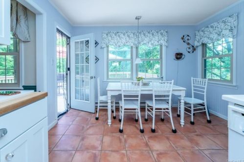 410 Old Post Rd, Marlborough NY  12542-6232 exterior