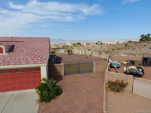 2501 Whispering Ridge Dr, Bullhead City AZ  86442-8686 exterior