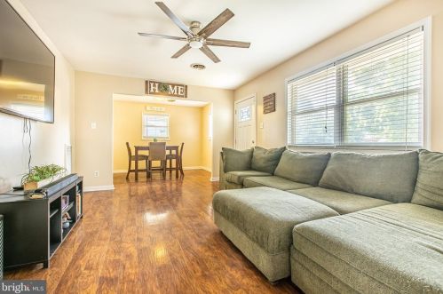 958 Buck Dr, Dover DE  19901-6650 exterior