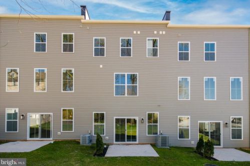 1177 Bush St, Norristown, PA 19406-2504