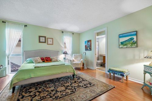 5310 Boca Marina Cir, Boca Raton FL 33487-5221 exterior