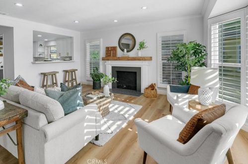 3936 Gaviota Ave, Long Beach CA  90807-3740 exterior