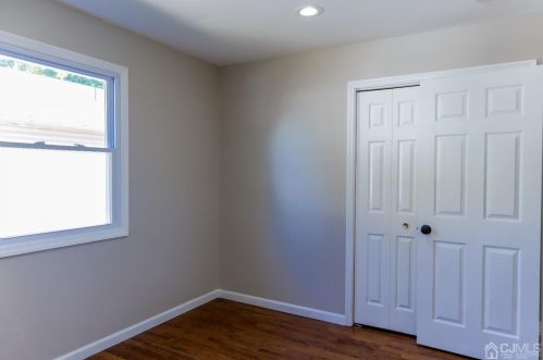 178 Louis Pl, Iselin NJ  08830-1236 exterior