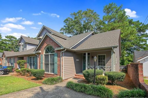 112-4 Spring St, Fayetteville, NC 28305-4696