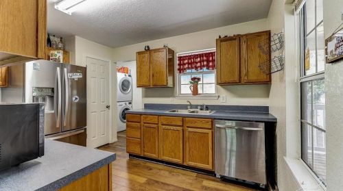 16542 Carlton Lake Rd, Wimauma FL  33598-6320 exterior