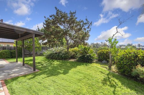6265 Radcliffe Dr, San Diego, CA 92122-3313