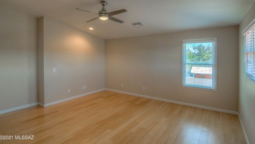 1040 Arizona Ave, Tucson AZ 85705-7712 exterior