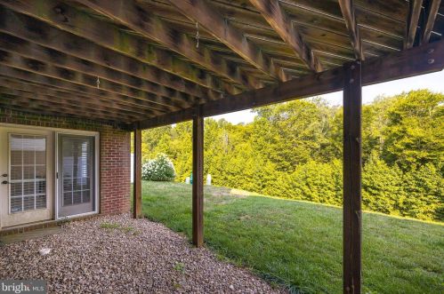 181 Bobwhite Ct, Gordonsville VA  22942-6985 exterior