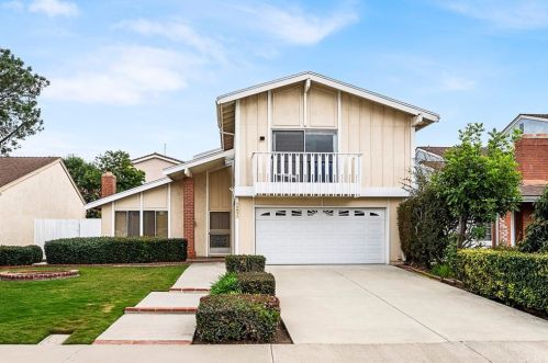 14931 Greenbrae St, Irvine, CA 92604-2705