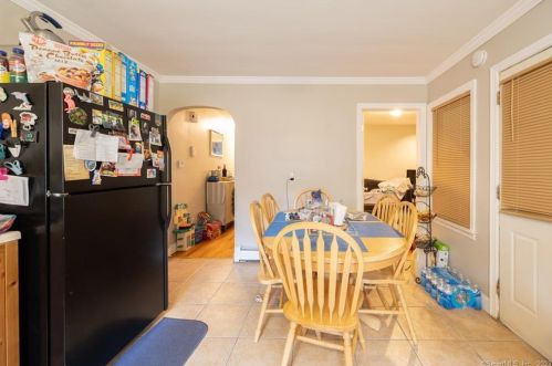 82 Middlefield Ave, Waterbury CT  06705-2723 exterior