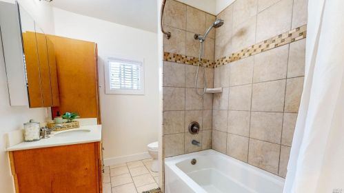 785 Scenic Ave, Santa Rosa CA  95407-8337 exterior