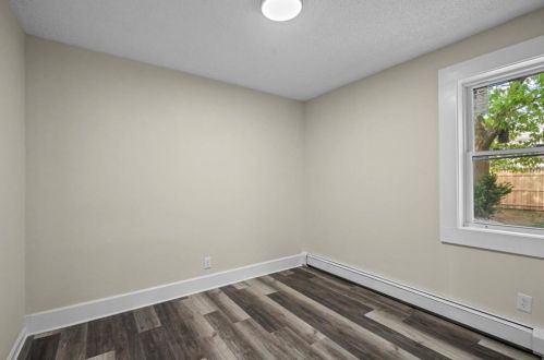 25 Unit St, Providence RI 02909-3940 exterior