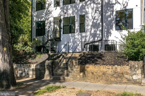 1421 Spring Rd, Washington DC 20010-1209 exterior