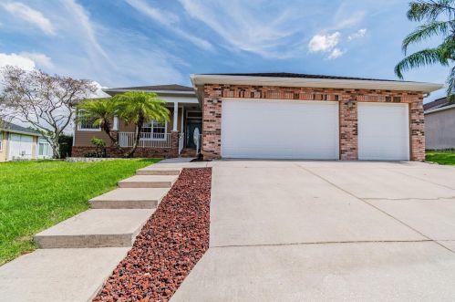 6462 Hickory View Dr, Lakeland FL  33813-0805 exterior