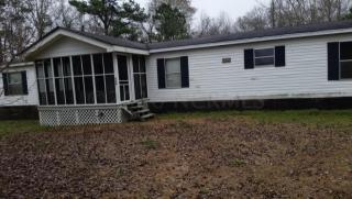 52 Meadow Lark Ct, Burgaw, NC 28425-3056