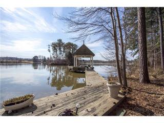 116 Water Pointe Ct, Midlothian VA  23112-2202 exterior